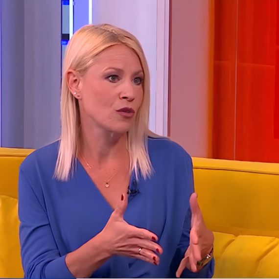 Novinarka EXploziva Ana Rajković,dobitnica prestižnog priznanja, otkrila: "Crnotravci su Skupštinu zidali skoro 30 godina" (VIDEO)