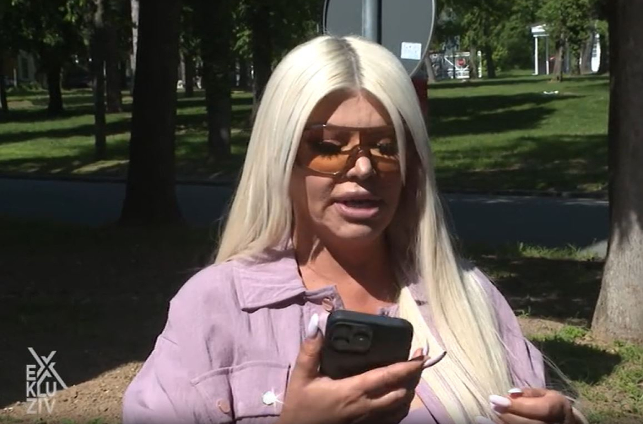 Dara Bubamara o eksplicitnoj poruci: "Ljudi su ljubomorni... Ja ne diram nikoga..."