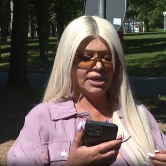 Dara Bubamara prvi put u javnosti nakon eksplicitne poruke: "Ljudi su ljubomorni. Ja ne diram nikoga"