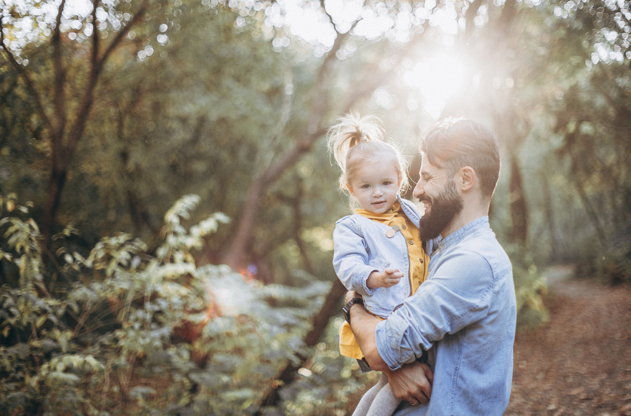 Ćerkica je bila opsednuta "Pepeljugom" a ono ŠTA je njen tata uradio ga kvalifikuje za OCA GODINE! (VIDEO)
