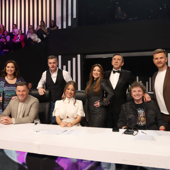 Nikad nije kasno - Nedelja, 3. maj - Saša Milošević Mare bez dlake na jeziku: „Ti imaš ozbiljan problem“