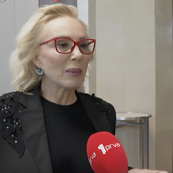 Kako Lepa Brena održava svoju liniju? Pevačica otkrila KAKO SE HRANI poslednjih 20 godina!