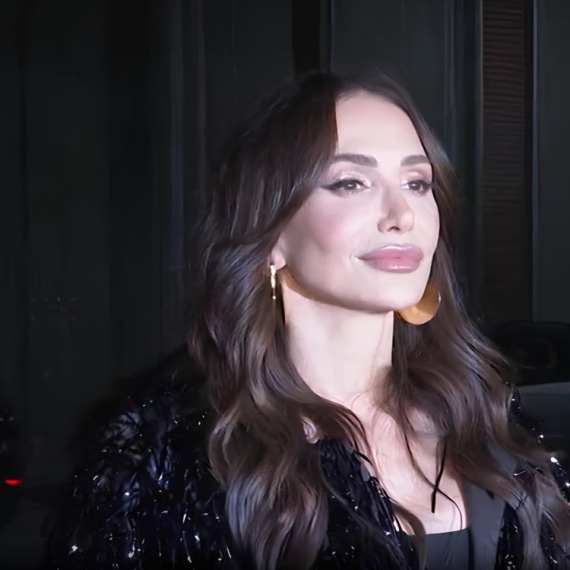 Emina Jahović se raznežila u Beogradu: Ovo je razlog... (VIDEO)