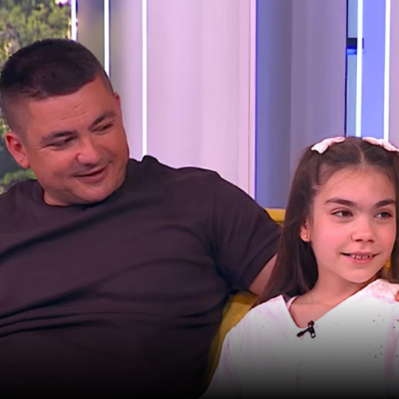 Podvig desetogišnje Anđelije: Devojčica pomogla magarencetu da dođe na svet (VIDEO)
