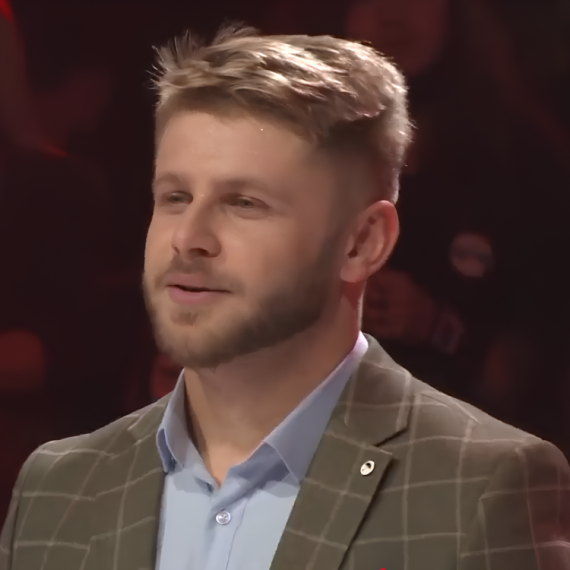 Pevač iz „Zvezda Granda“ dobio novu priliku za život, OTAC mu DONIRAO BUBREG: „Hvala mojoj porodici“