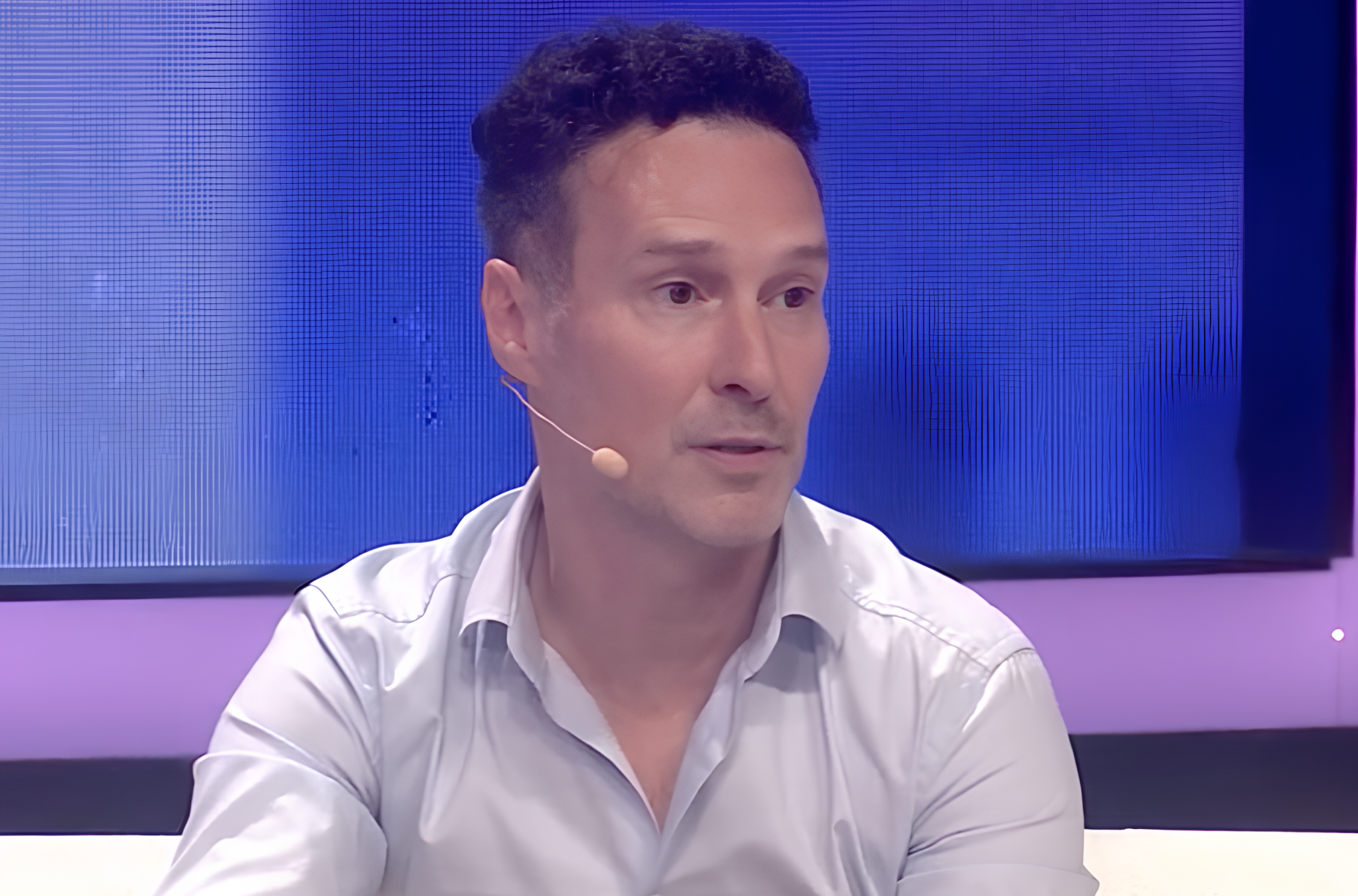 Grand Specijal - Nedelja 7. jun - Nenad Jovanović bez zadrške o braku, Grandov voditelj se latio mikrofona