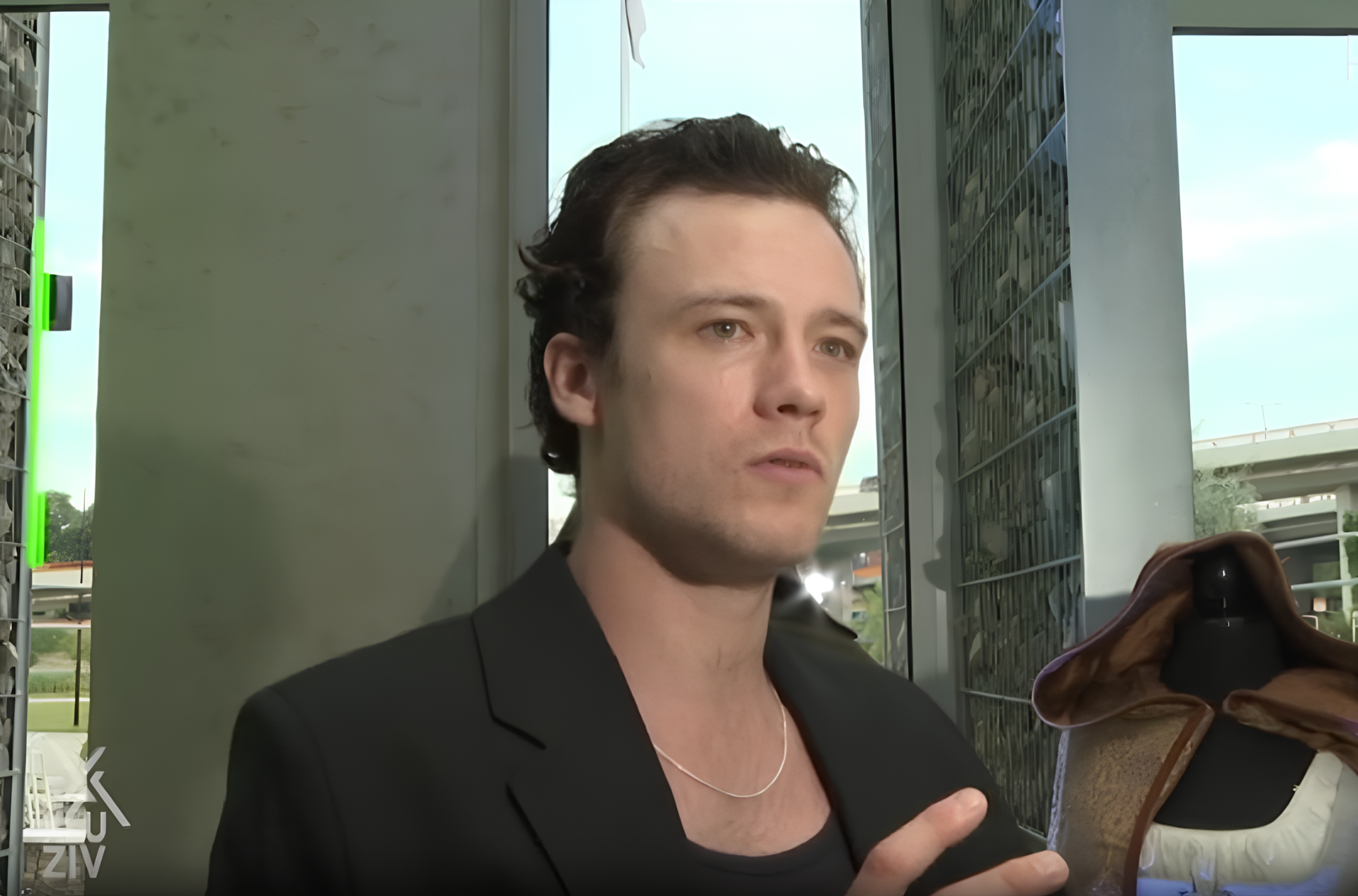 Australijski glumac oduševljen Srbijom: "Postali smo PORODICA!" (VIDEO)