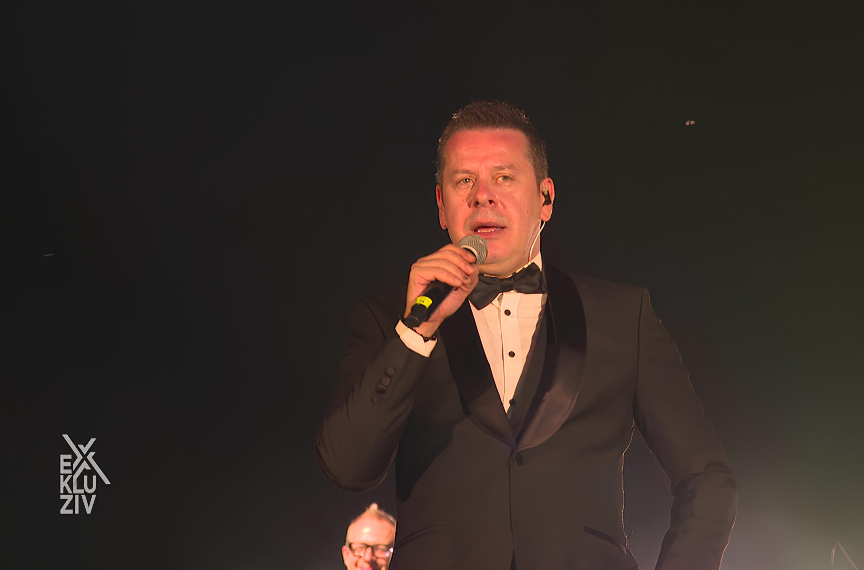 Gospodski: Vlado Georgiev okupio PRIJATELJE na proslavi JUBILARNOG rođendana, a  evo šta su mu oni POKLONILI (VIDEO)