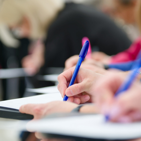 Osmaci danas polažu test iz matematike u okviru završnog ispita