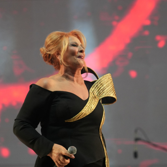 Olja Karleuša: "Odgovorno tvrdim da je među pevačima Ćana najbolji čovek!" (VIDEO)