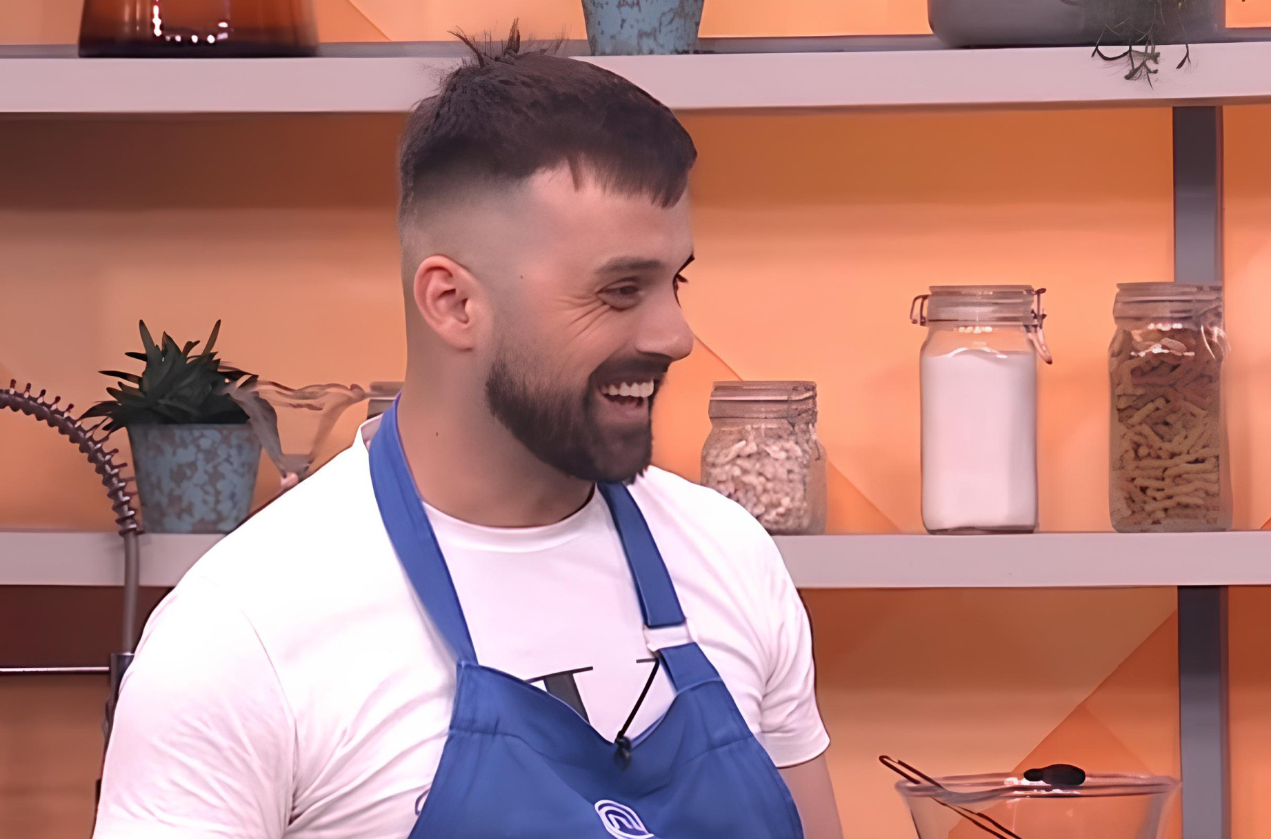 Pobednik 5. sezone "MasterChef Srbija", Amer Hamza, otkriva svoj recept za preukusni PILEĆI BURGER!