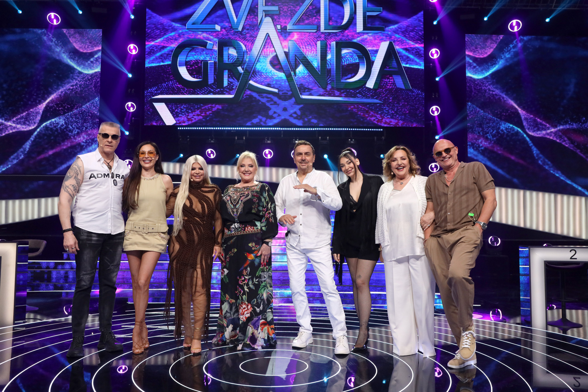 Zvezde Granda - Petak, 19. jun - Ne propustite POLUFINALE sjajnog muzičkog takmičenja!
