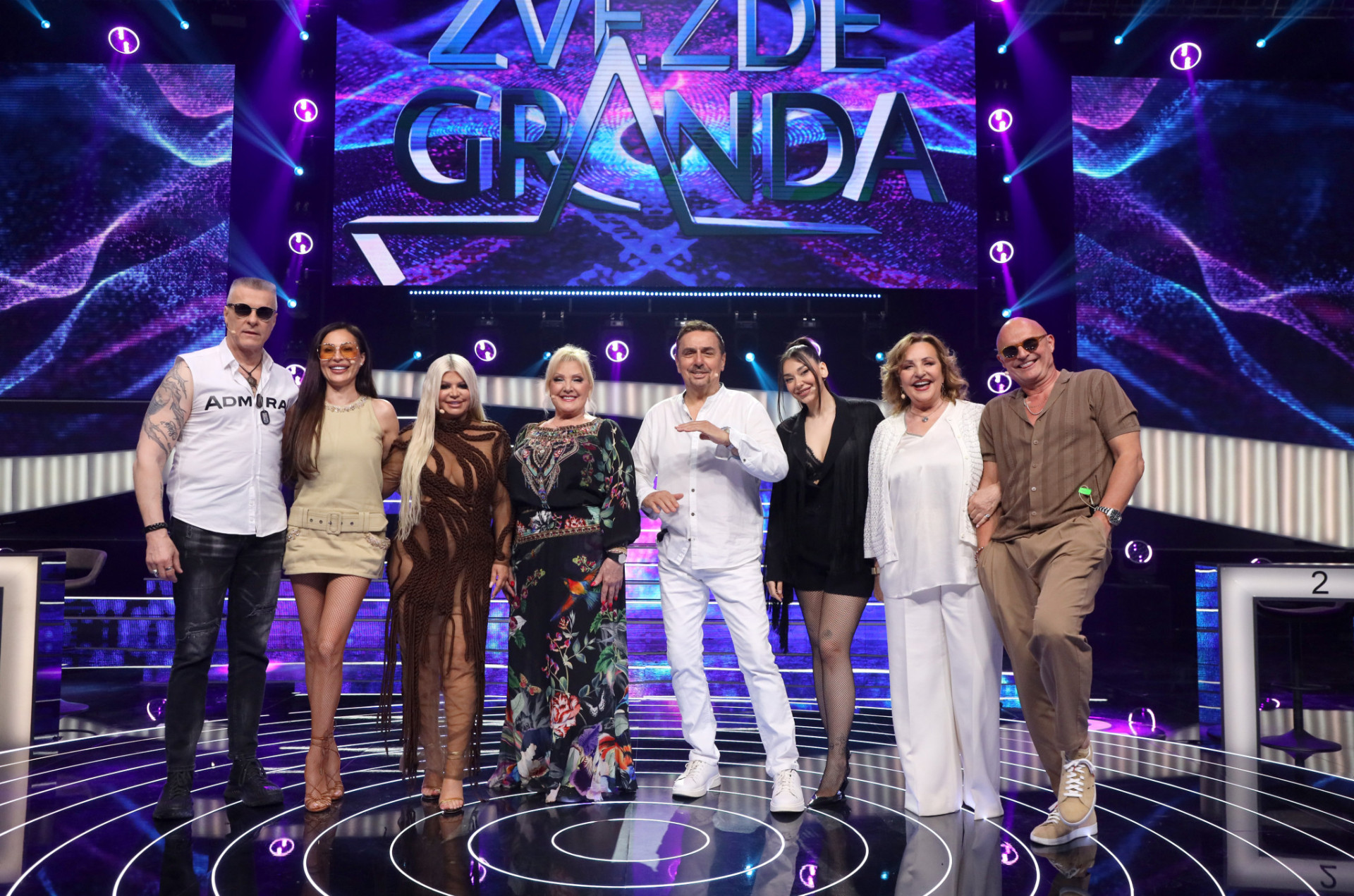 Zvezde Granda - Petak, 19. jun - Ne propustite POLUFINALE sjajnog muzičkog takmičenja!