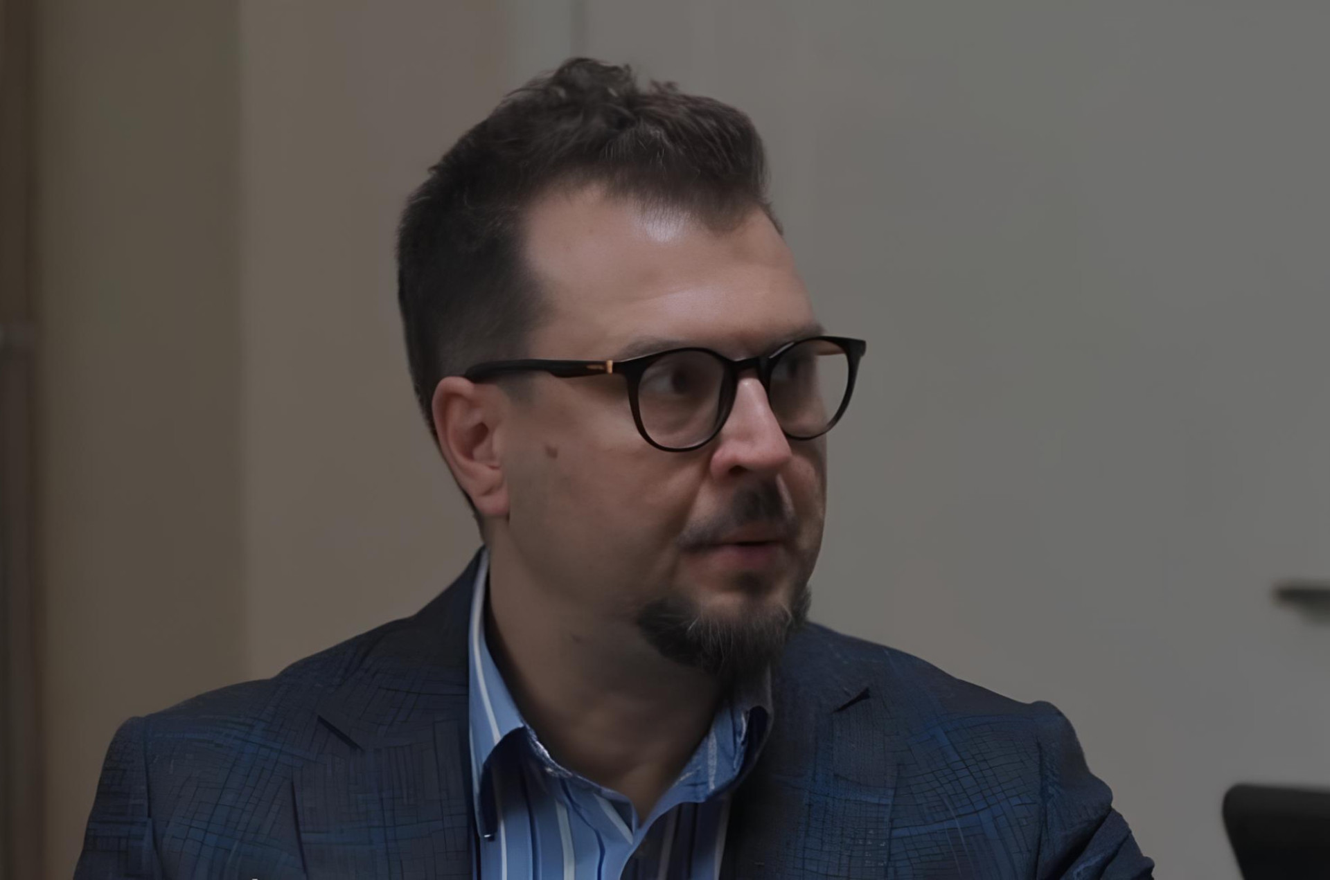 Igra sudbine: Ljubav nakon greha - Četvrtak, 25. jun - Nebojša je u šoku! "Stavi značku na sto!"