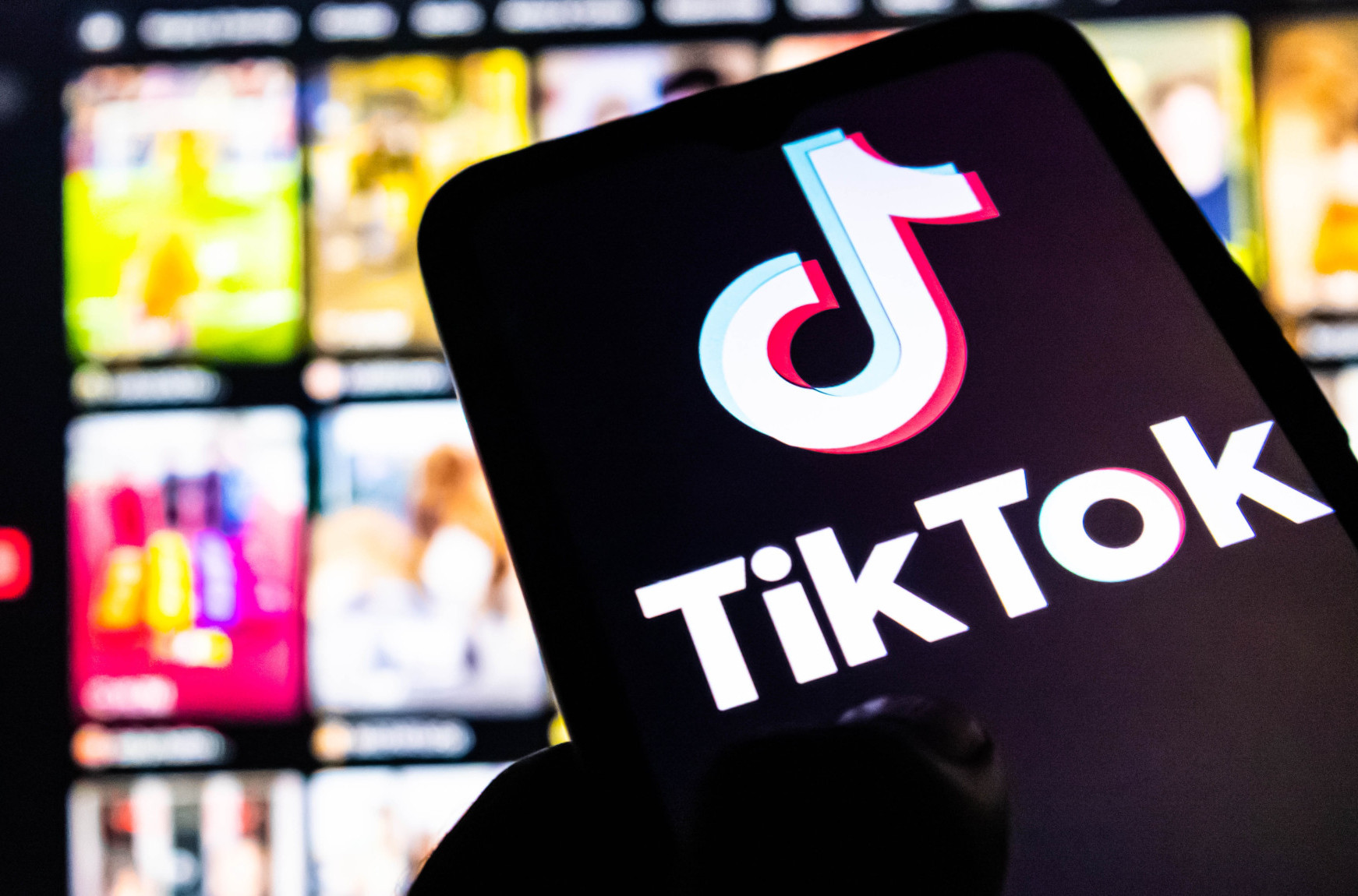 Izdominirajte društvenim mrežama! Ovi TikTok trendovi će privući svačiju pažnju! (VIDEO)