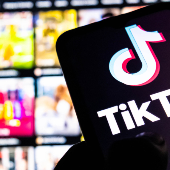 Izdominirajte društvenim mrežama! Ovi TikTok trendovi će privući svačiju pažnju! (VIDEO)