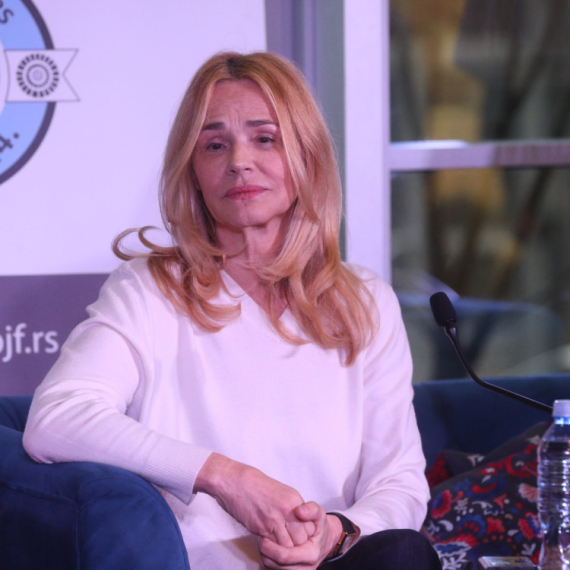 "Mi otvaramo kapiju, nema bazena" Olivera Balašević podelila anegdotu koju i dan danas pamti