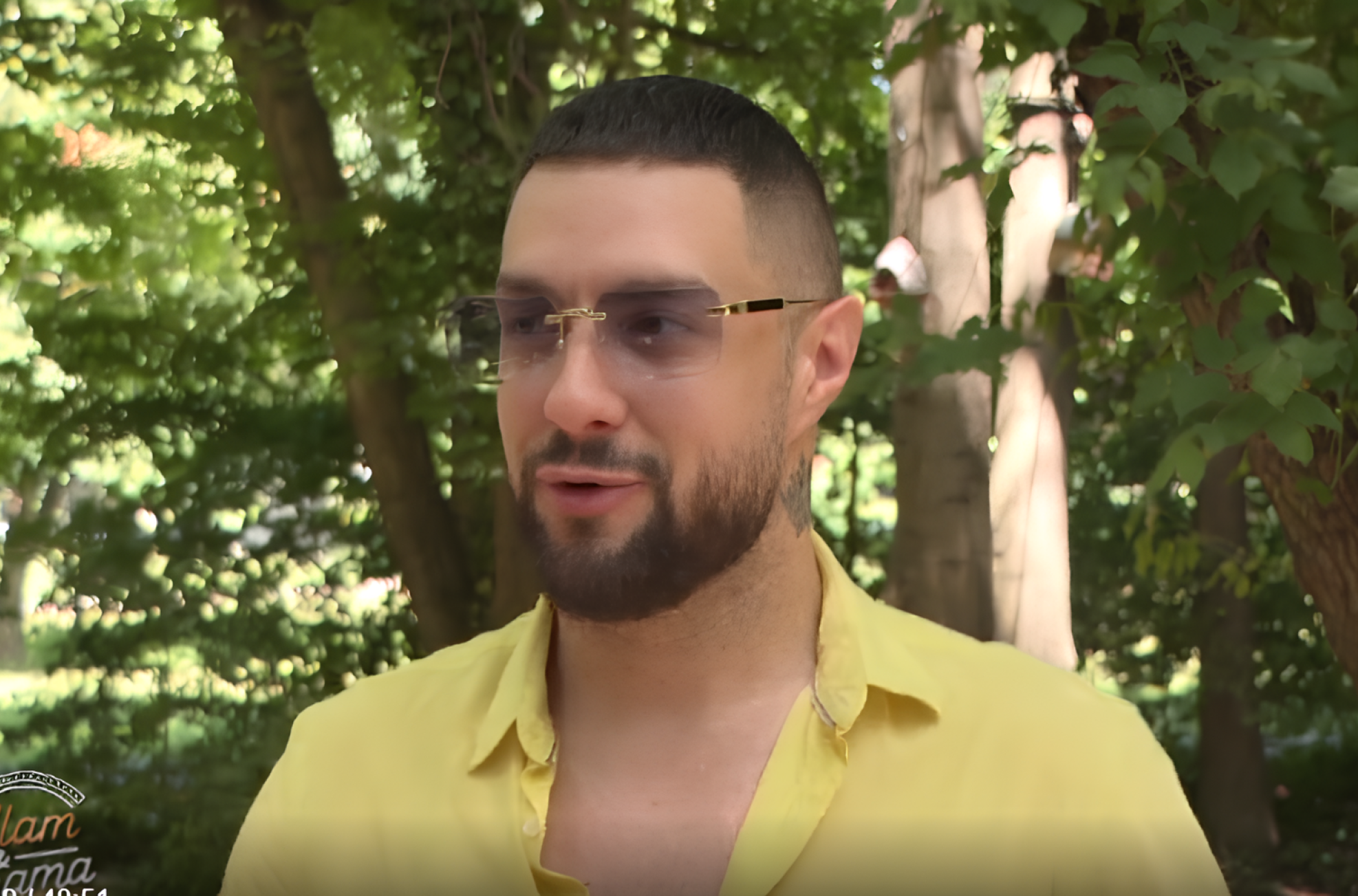 Pevač otkrio šta radi kad je sam, pa poručio: "Nisam uobražen!"