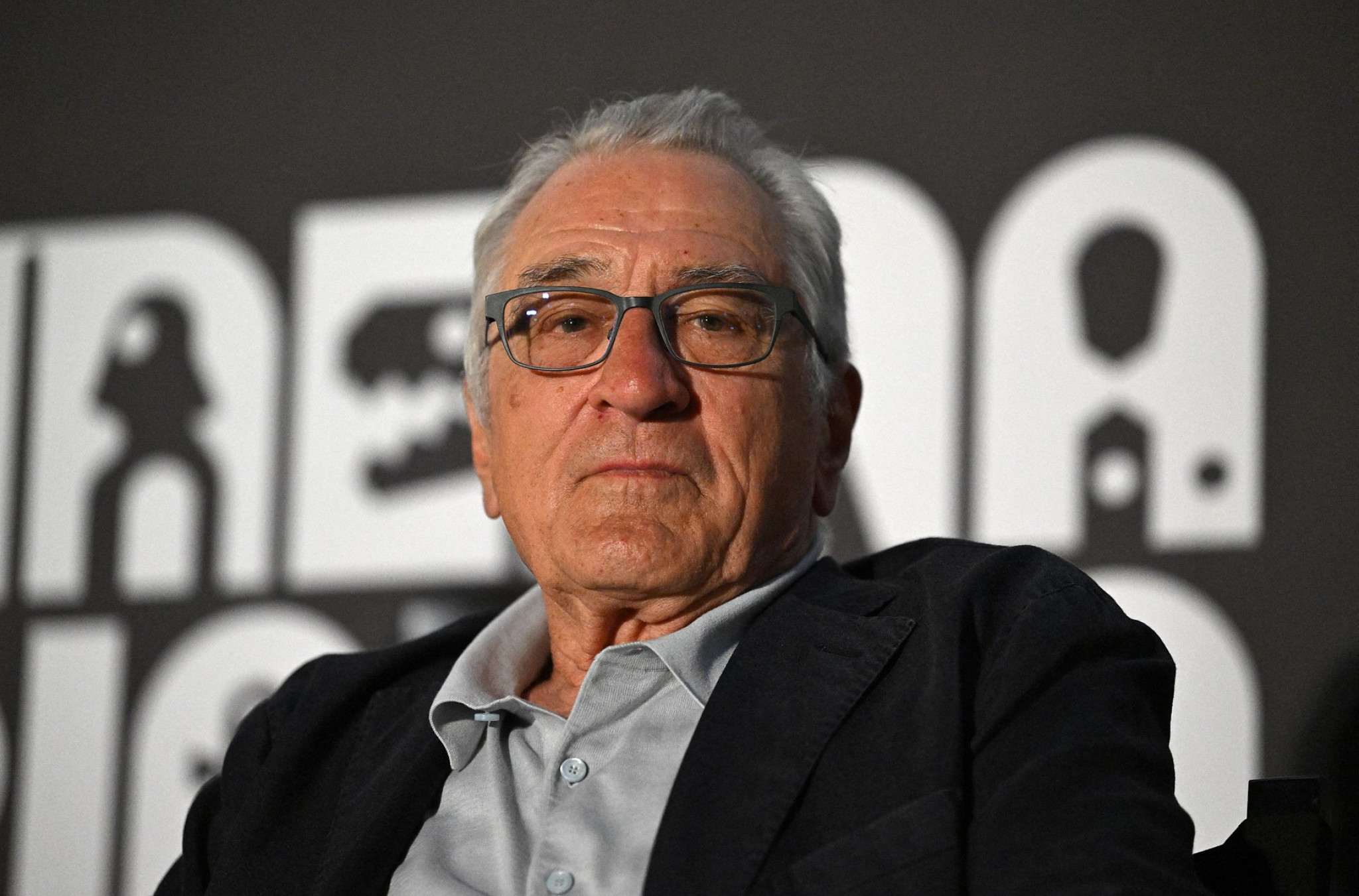 Robert de Niro proslavio važan jubilej, pa poručio: "Morate da NASTAVITE DALJE!!" (VIDEO)