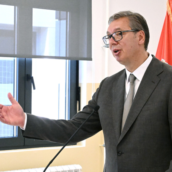 Ekskluzivno na Prva TV: Predsednik Srbije Aleksandar Vučić iz Čipuljića, tačno u 19.00 sati