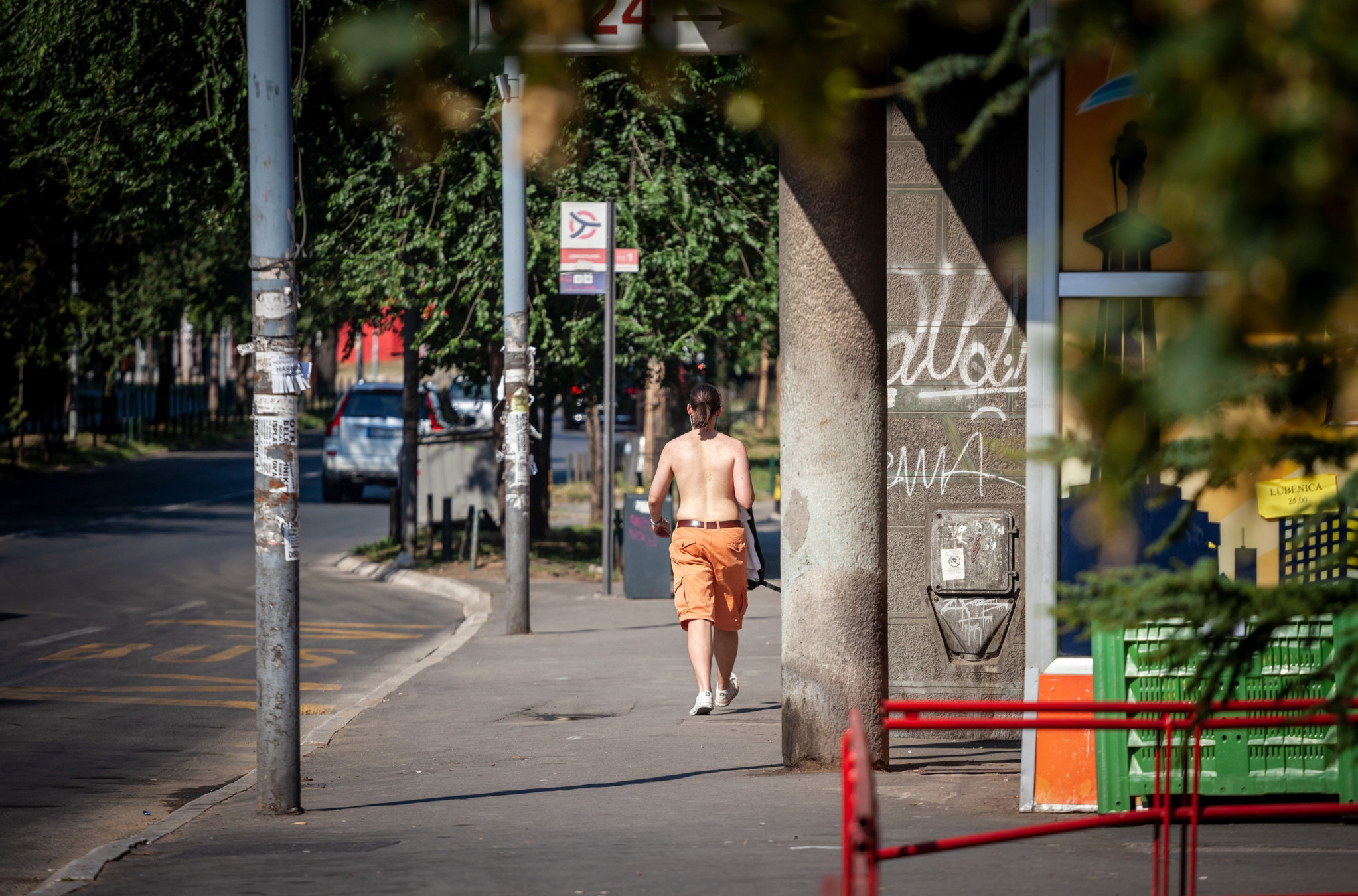 RHMZ izdao upozorenje: Temperature rastu, a raste i rizik od požara