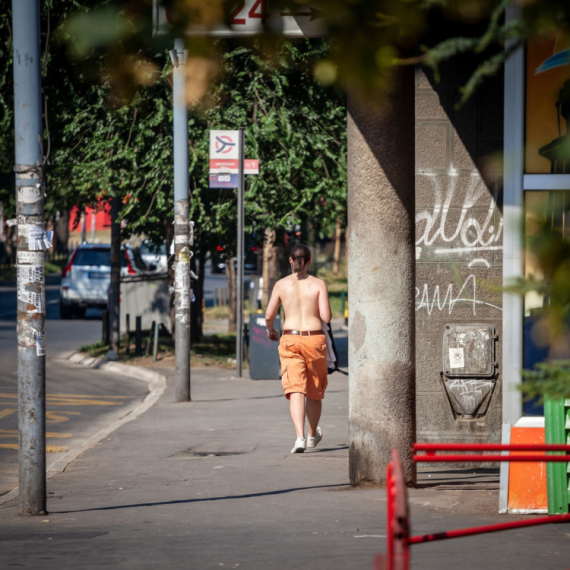 RHMZ izdao upozorenje: Temperature rastu, a raste i rizik od požara