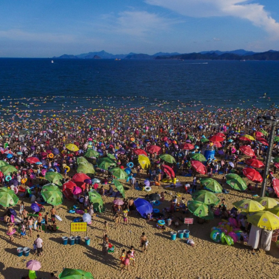 Da li biste posetili NAJKRCATIJU PLAŽU na svetu? (VIDEO)