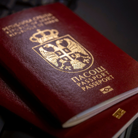 Ukraden vam je pasoš na letovanju? Evo šta ćete PRVO MORATI DA URADITE!