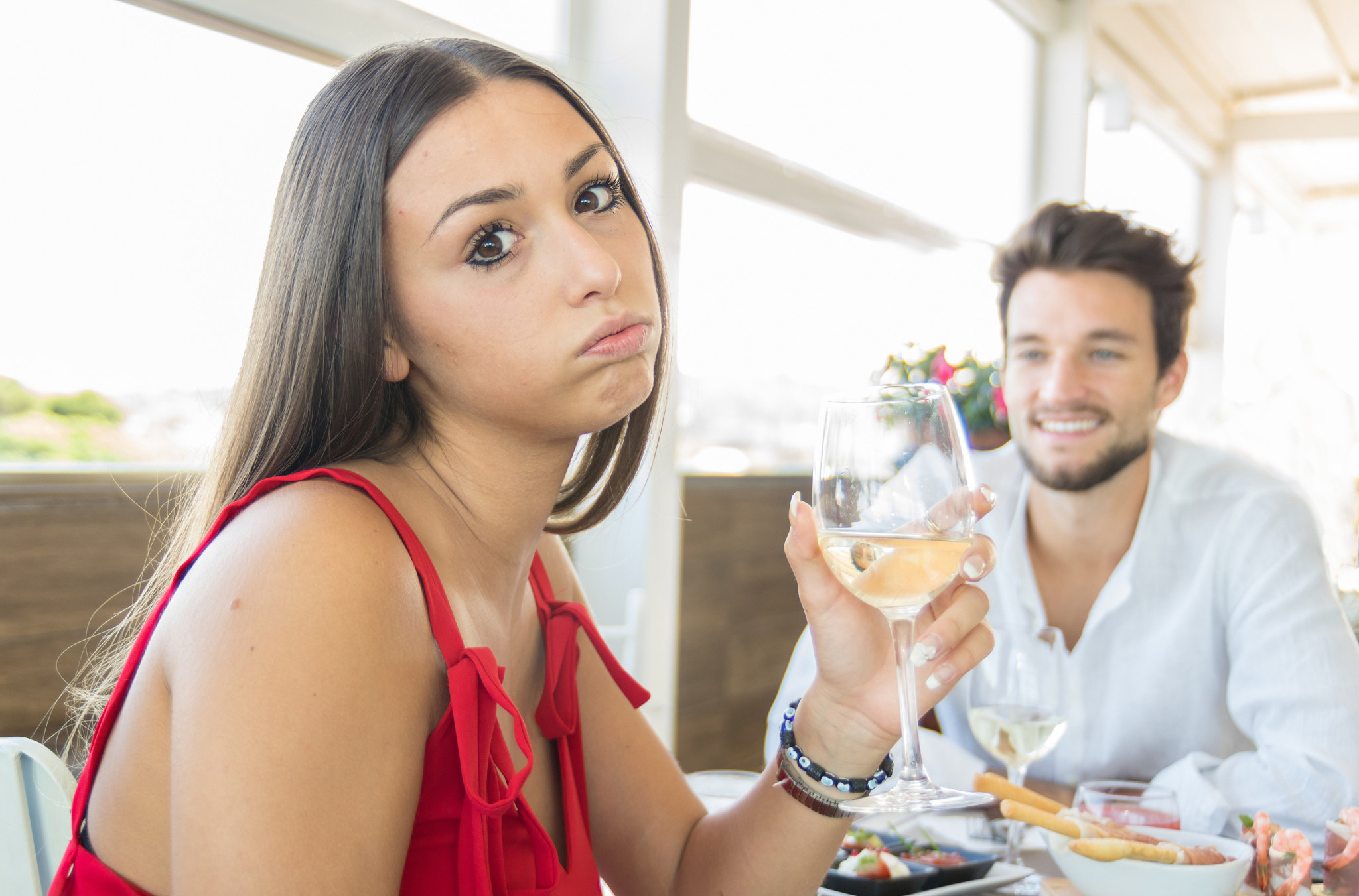Šta nikako ne raditi na prvom dejtu? Horoskop otkriva najgoru ideju za svaki znak, od kafića do luksuznog restorana