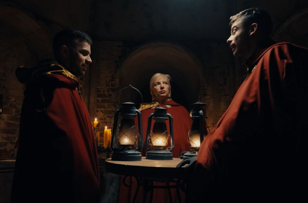 Ko igra NAJOPASNIJU IGRU iz senke? Oni su ZAVERENICI, od njih zavisi KONAČNA SUDBINA svih učesnika The Traitors Srbija!