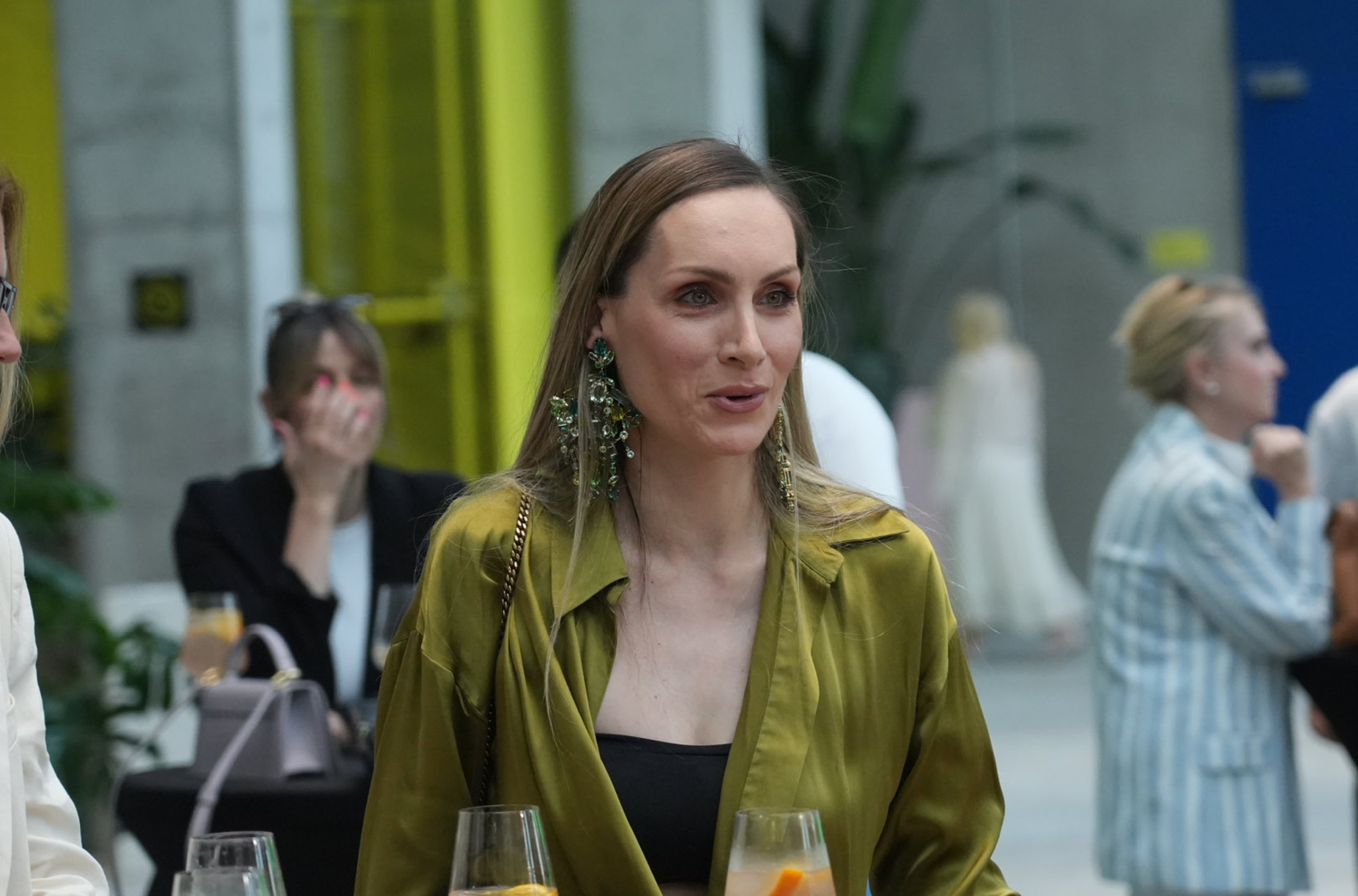 „Čak će i zaverenici lagati jedni druge!“ Jelena Gavrilović priznala zašto je oduševljena Trejtorsima (VIDEO)