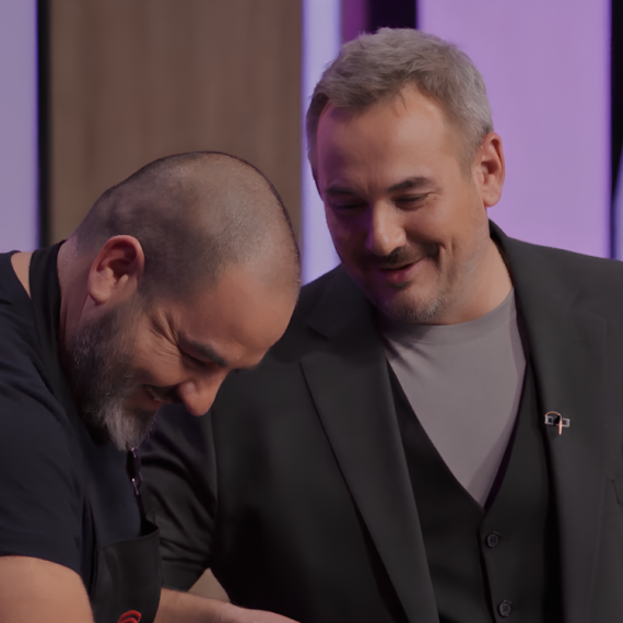 “Će se prekrstimo il’ će samo pomislimo” Takmičari ne dižu glave - trka i frka na sve strane