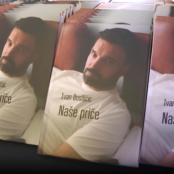 Glumac, pevač, a sada i pisac: Pevačica Jelena Tomašević otkirla još jedan SKIRVENI TALENAT svog supruga Ivana Bosiljčića! (VIDEO)