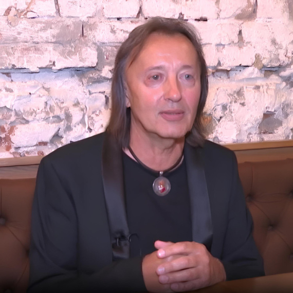 Na vrhuncu karijere ODBIO JE PONUDU velikog britanskog benda, frontmen Divljih jagoda Zele Lipovača sada tvrdi: „TO BIH I DANAS NAPRAVIO!“ (VIDEO)