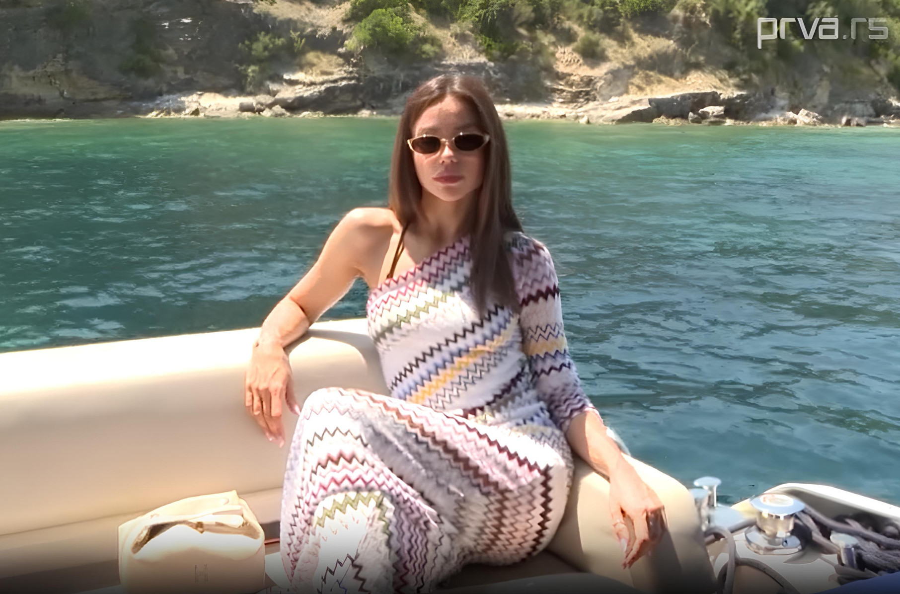 Breskvica nikada NIJE DOZVOLILA medijima da je slikaju U BIKINIJU: „To treba da ostane za mene, a ne za SVET DA GLEDA!“ (VIDEO)