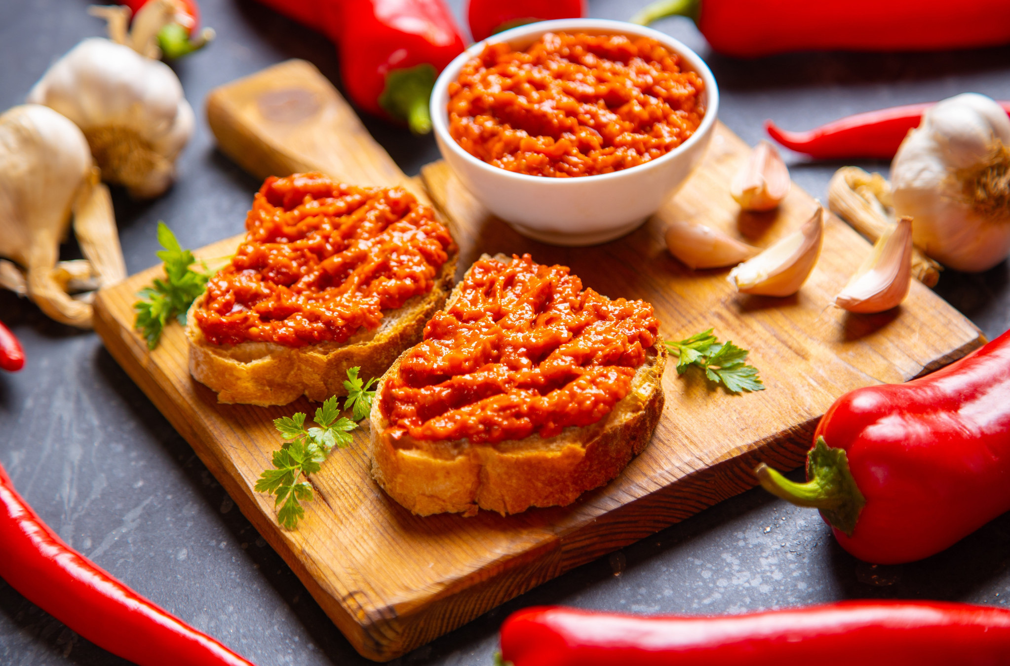 "Bitna je dobra paprika, ali bitna je i dobra domaćica" Poljoprivrednica Jasmina zna šta je NAJVAŽNIJE ZA DOBAR AJVAR - ovako ga ona pravi!