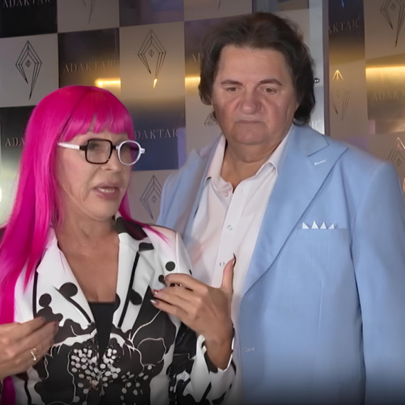 Zorica i Kemiš su još pre 40 godina PLANIRALI PRIVATNI BIZNIS: „Kakvi smo – svi bi NA CRTU KUPOVALI kod nas, a u kafani – ti bi bio NAJBOLJI GOST!“ (VIDEO)