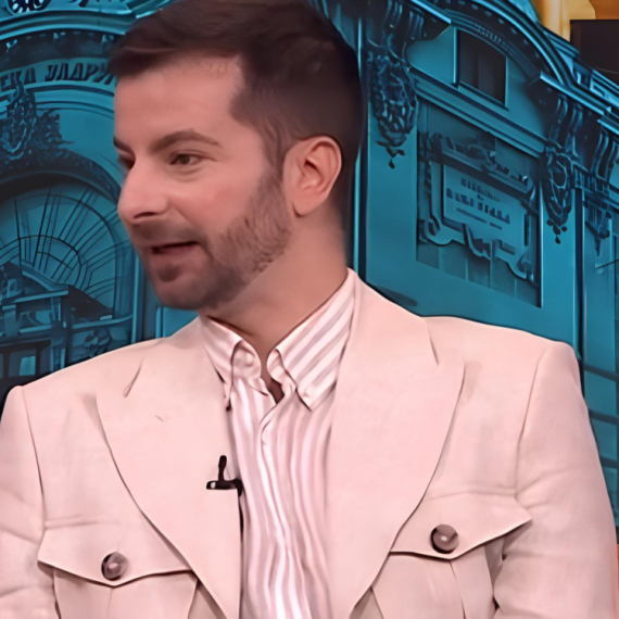 RETROGRADNA VENERA VRAĆA UNAZAD! Vage imaju NEDOREČEN odnos, Ribama je i dalje privlačan neko IZ PROŠLOSTI, Bikove stiže umor...