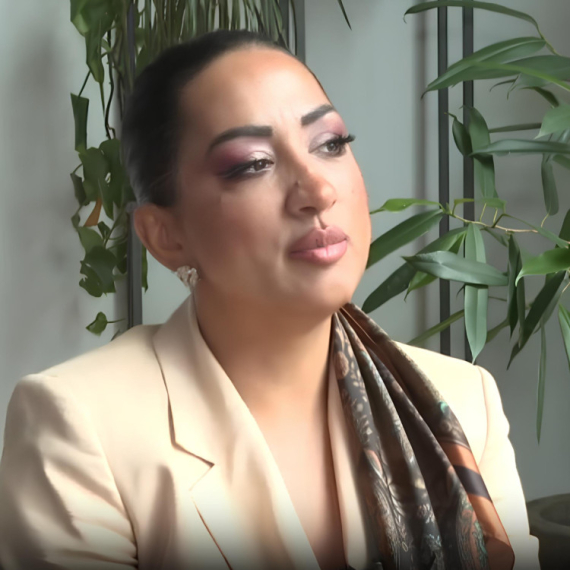 "Ona je jako profi" Da li ste znali da se u Zejninom novom spotu se pojavljuje i njena ĆERKA? (VIDEO)