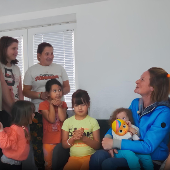 Radna akcija sa Tamarom - Subota, 10. oktobar - Porodici Petrović je požar zahvatio deo kuće, a sada su dobili priliku za novi, bolji život