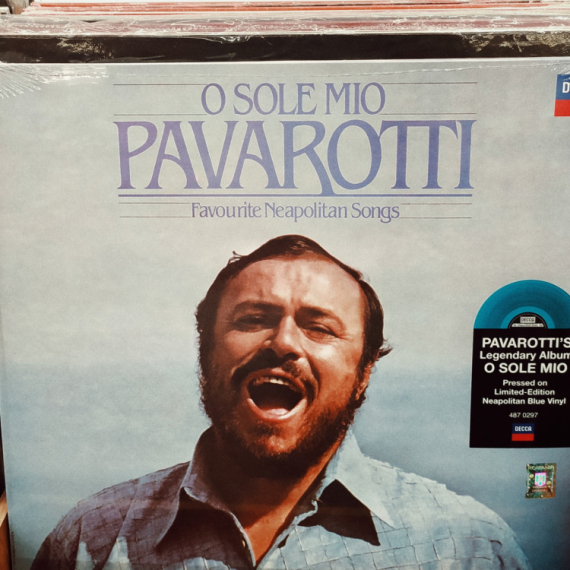 „Volim muziku i ne mogu da živim bez nje, niti bez svega što se oko nje događa!" Životna priča LUČANA PAVAROTIJA