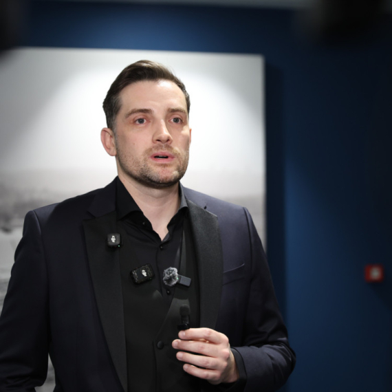 „I da nisam poznat pevač - JA BIH SIGURNO PEVAO!“: Mirza Selimović ispričao ANEGDOTU sa početka karijere i otkrio koliko mu MUZIKA ZAISTA ZNAČI (VIDEO)
