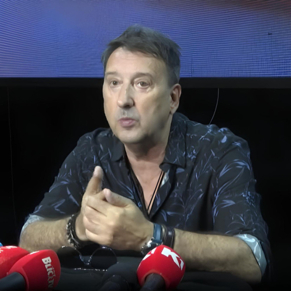 „Bilo je to doba da možeš zaspati u parku, a da te niko ne dira!“: Hari Mata Hari o osamdesetima i Instagram nostalgiji (VIDEO)