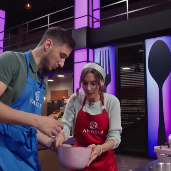 MasterChef Srbija - Petak, 23. oktobar - Do juče ljuti protivnici, danas će biti primorani da sarađuju!