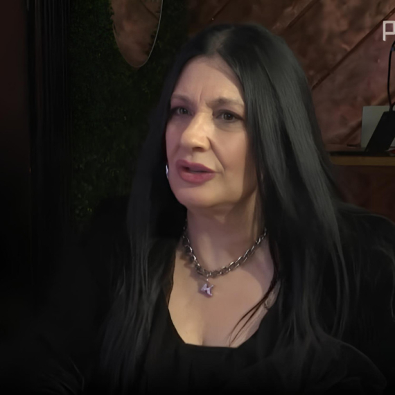 „Ja sam VEŠTICA! Mene bi sigurno u 16. veku SPALILI NA LOMAČI!“: Kaliopi se uopšte NE PLAŠI broja 13, on joj je jako SREĆAN - evo i zašto (VIDEO)