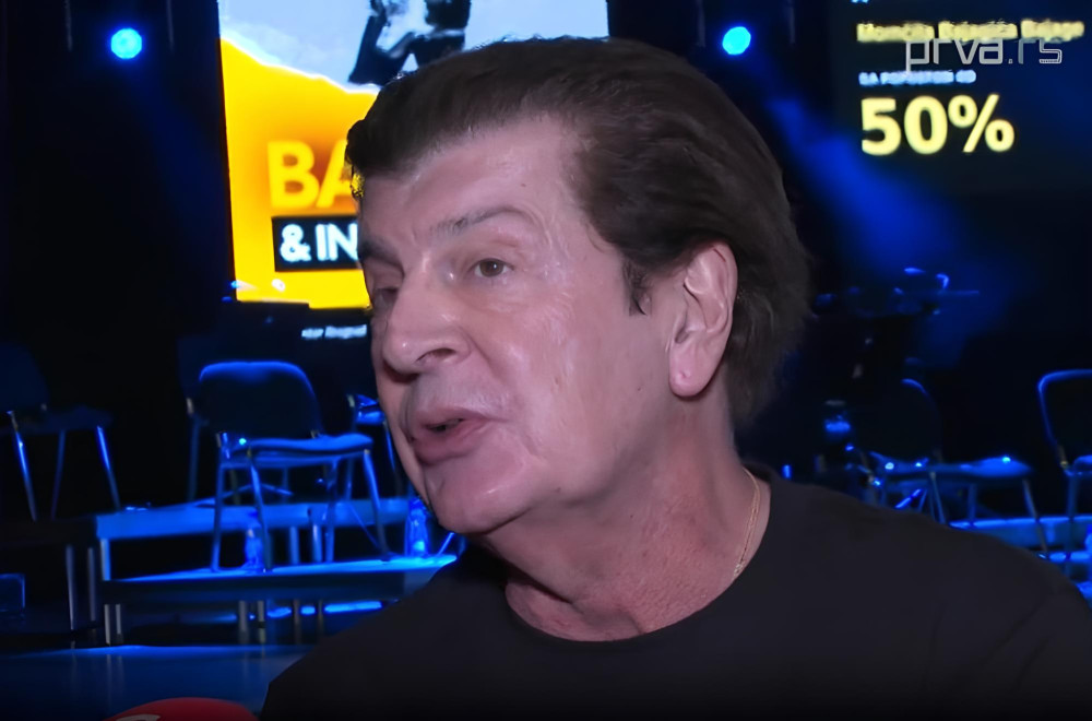 „Uvek bolji siđem sa bine nego što sam se popeo!“: Bez ikakve reklme Bajaga napunio tri Sava centra, publika preko tri sata uživala u čuvenim hitovima (VIDEO)