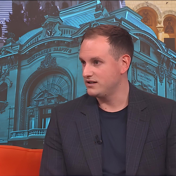 „Halucinacija veštačke inteligencije“: Koliko AI može da vam pomogne u traženju posla i kako za to da ga koristite na pravi način? (VIDEO)