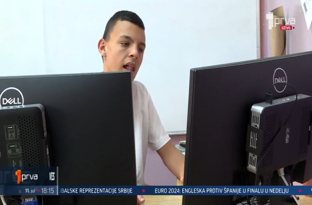 Cerebralna paraliza ga nije sprečila da postane đak generacije! Upoznajte Vukašina Milosavljevića iz Žitorađa