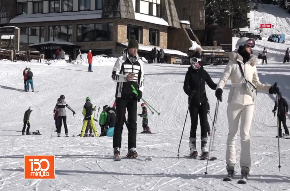 Zimska turistička sezona na Kopaoniku je počela! Ljubitelji skijanja uveliko na stazama