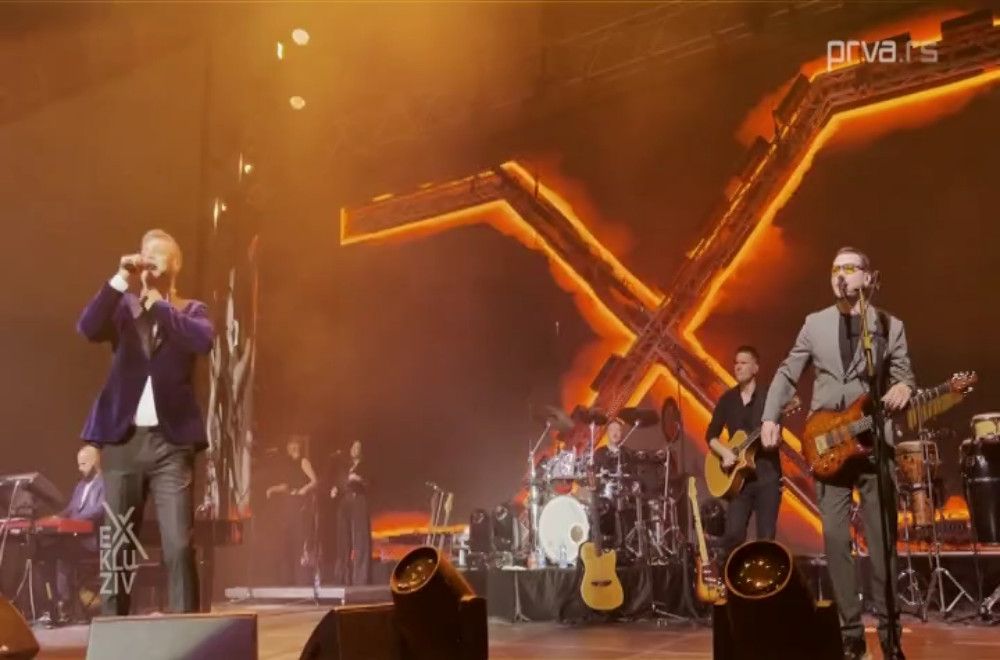 Noć pod zvezdama - tako bi se najkraće mogao opisati koncert Lexington benda u Novom Sadu